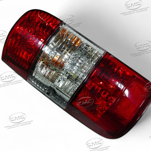 Luz combinada trasera izquierda JINBEI